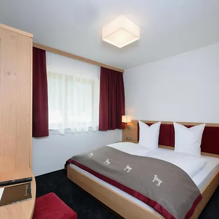 Jagdhof Ligedl شقة فندقية