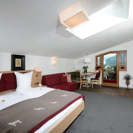 Jagdhof Ligedl Майрхофен