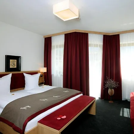 Jagdhof Ligedl Apart-hotel Mayrhofen